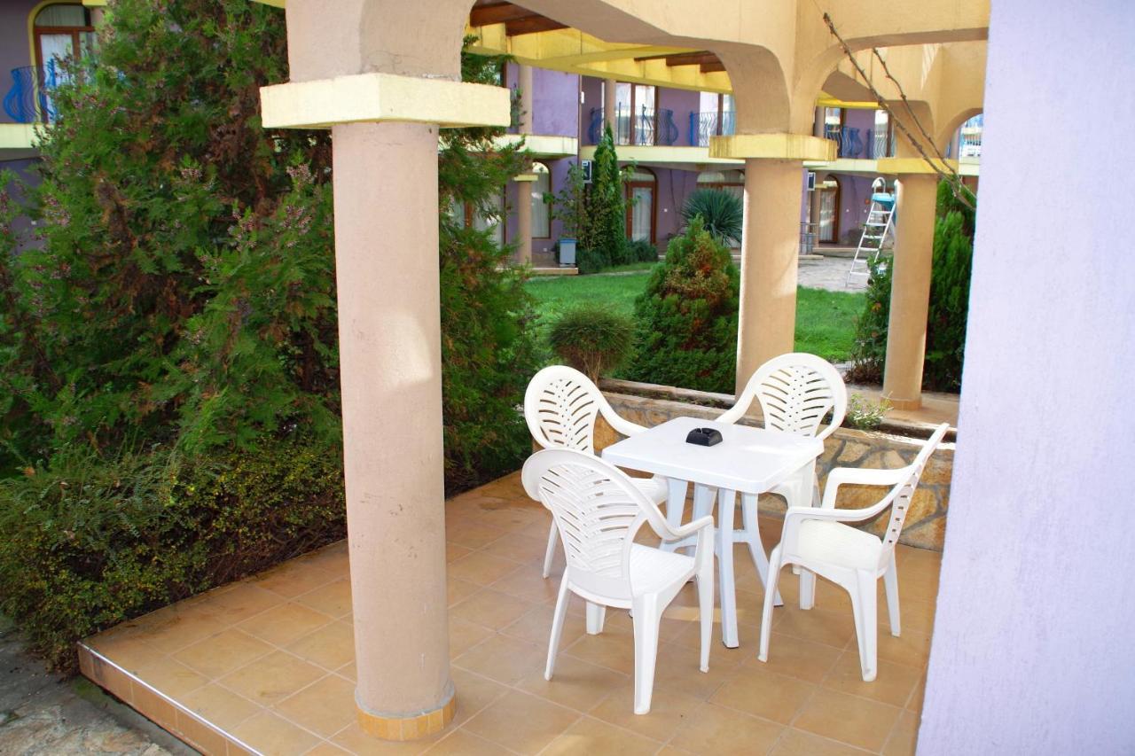 Azura Garden Apartments Tschernomorez Exterior foto
