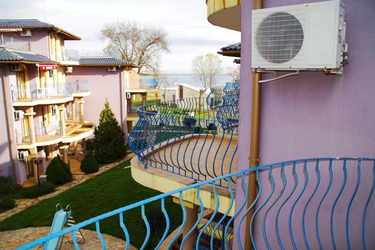 Azura Garden Apartments Tschernomorez Exterior foto