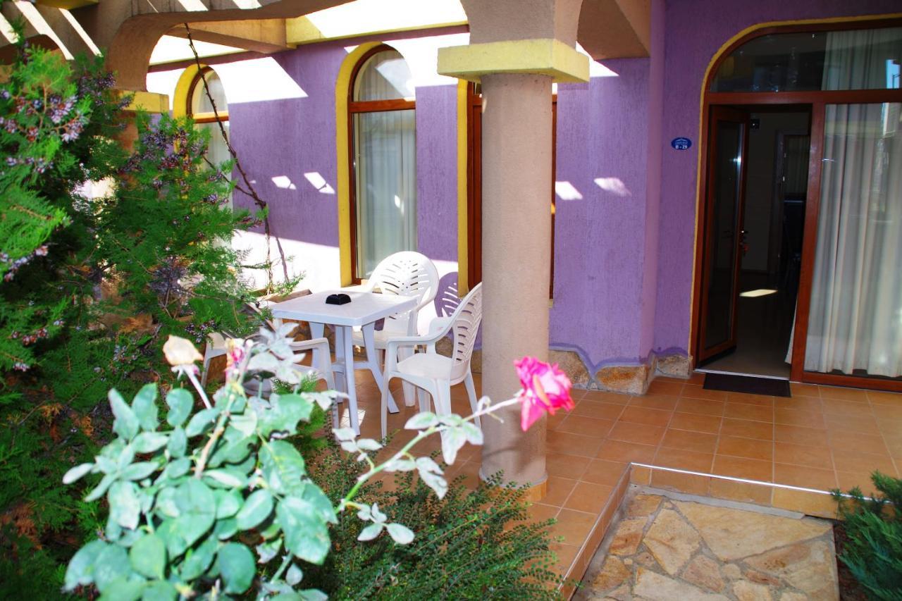 Azura Garden Apartments Tschernomorez Exterior foto