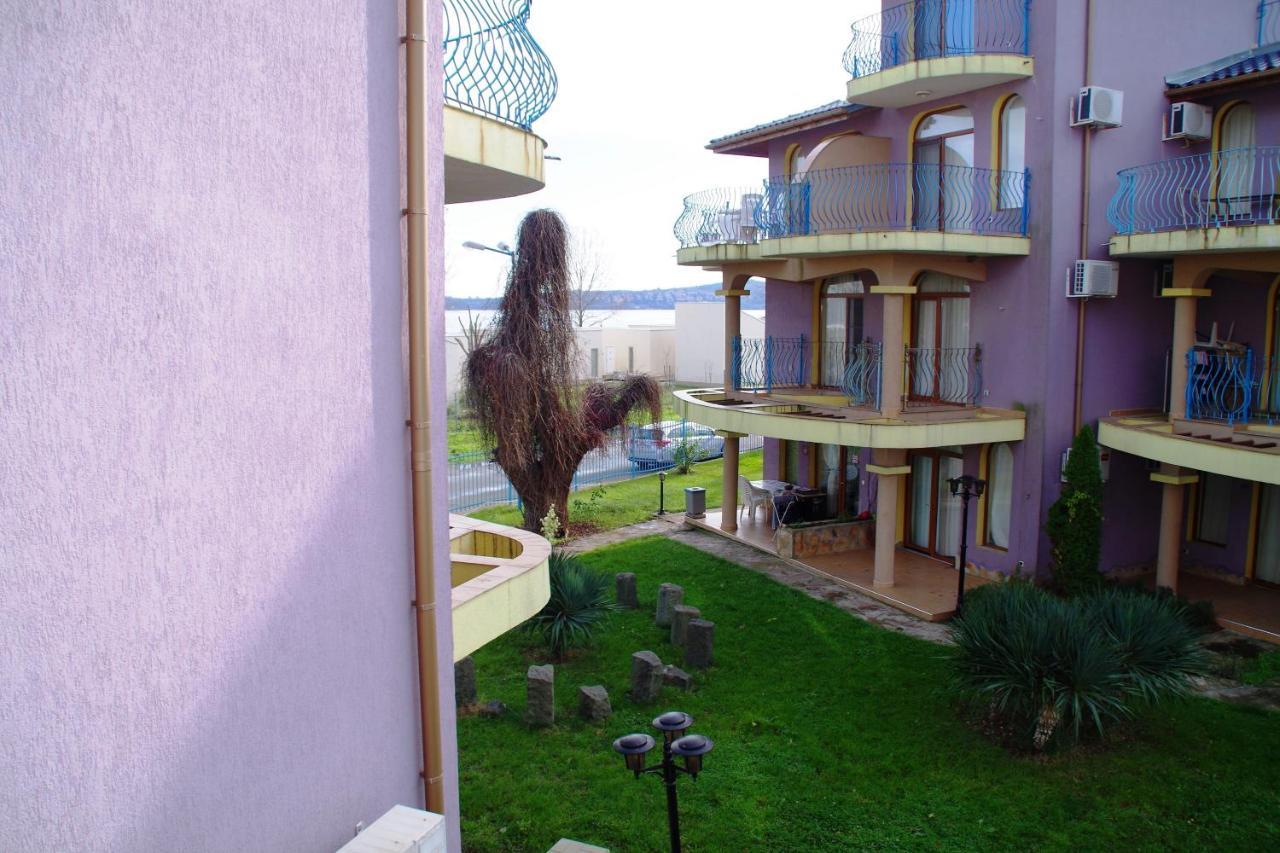 Azura Garden Apartments Tschernomorez Exterior foto