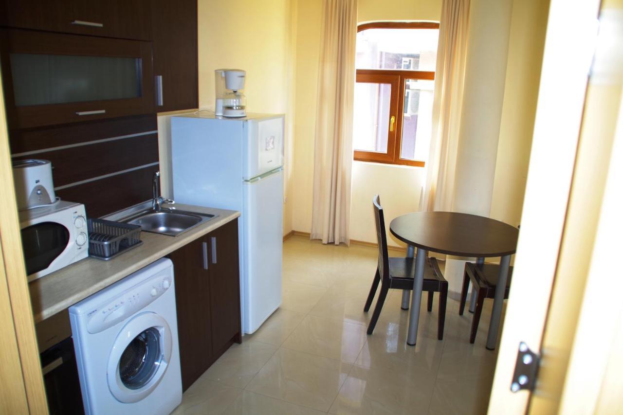 Azura Garden Apartments Tschernomorez Exterior foto