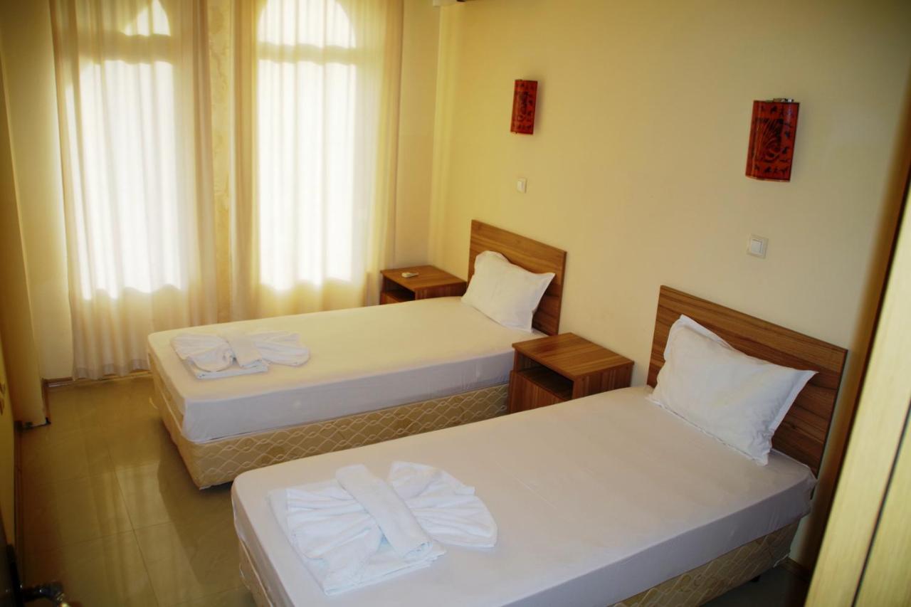 Azura Garden Apartments Tschernomorez Exterior foto